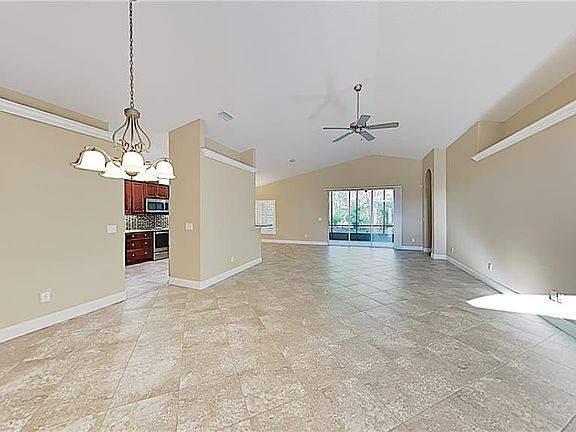 4th image of 1562 Areca Palm Dr