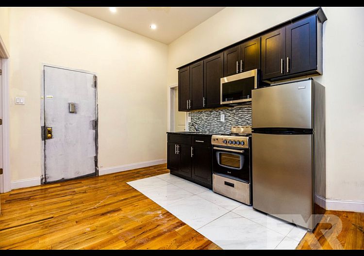 2nd image of 24 Rogers Ave #Bb