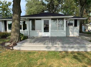 1420 E 720 S, Wolcottville, IN 46795