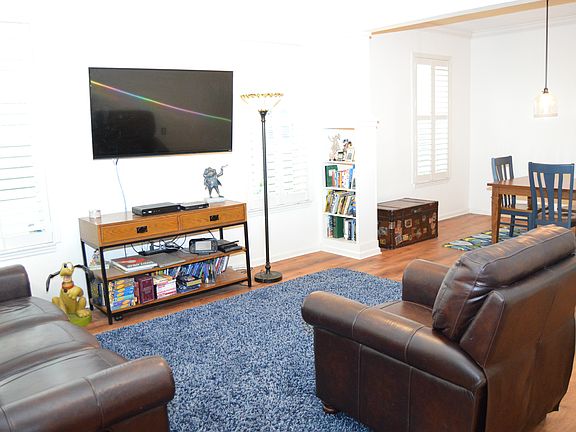 3rd image of 1135 Tapestry Dr