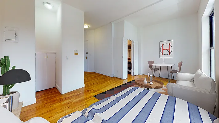 Rented by Bond New York | media 1