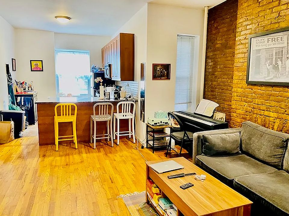 1st image of 231 W 16th St #3E