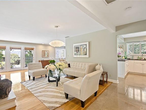 2nd image of 3014 N Longdale Ln