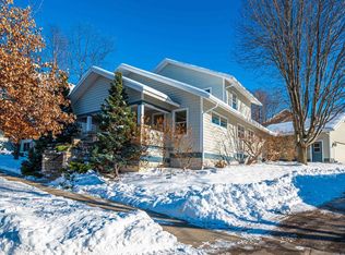 6811 Aldo Leopold Way, Middleton, WI 53562