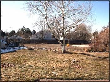 2nd image of 1937 Evergreen Ave