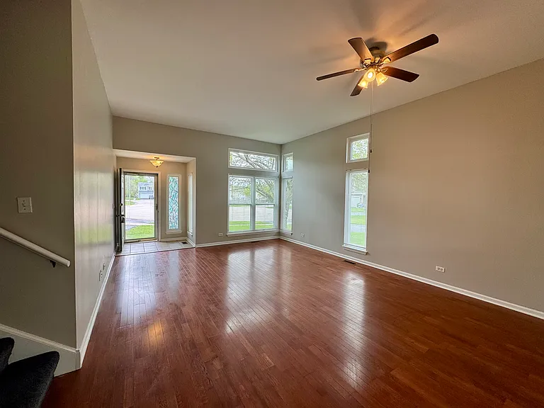 871 Taralon Trl — Photo 4