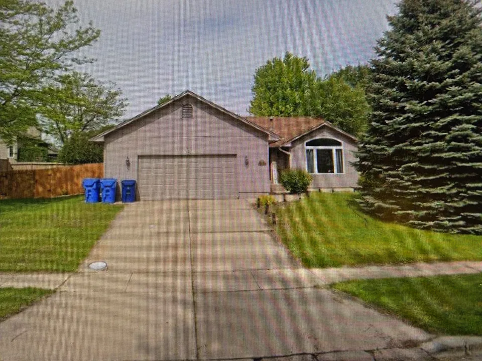 3504 S Jesse James Dr