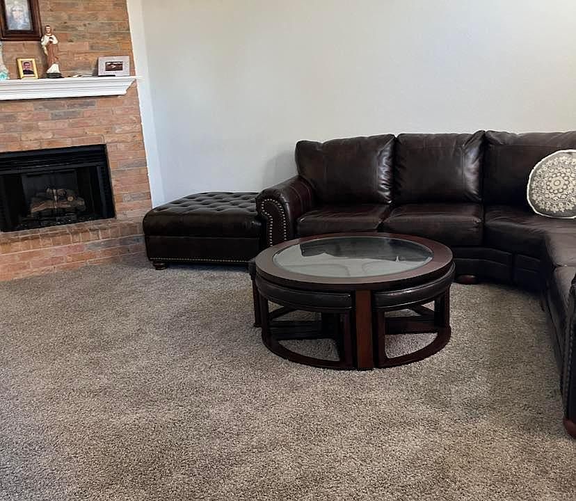 1st image of 701 Somerset Dr