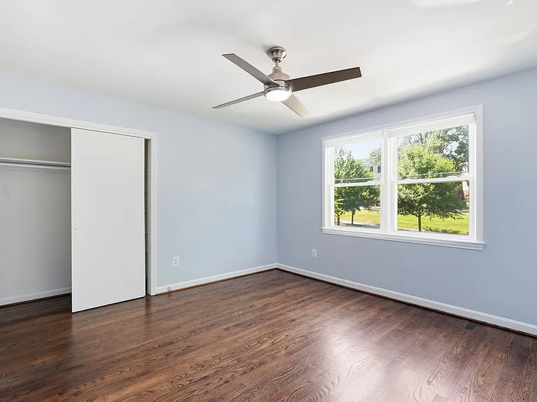 5223 Yorktown Blvd — Photo 18