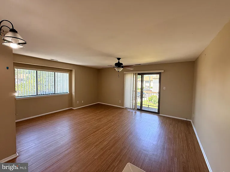 1403 Britton Pl — Photo 4