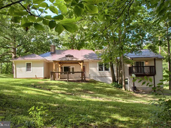 5275 State Route 54, Turbotville, PA 17772