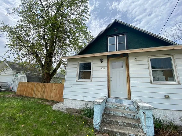 1517 Ashland Ave, Elkhart, IN 46516