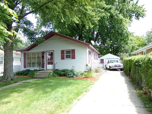 1st image of 2702 Madison Ave SE