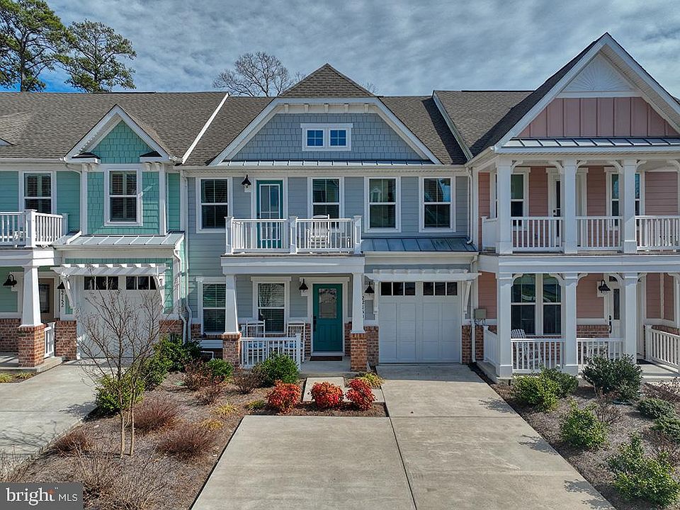 1st image of 22150 Dune Cir