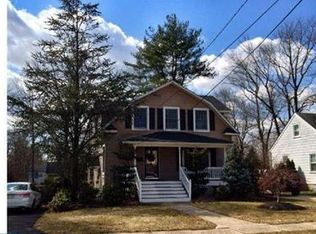 132 Silver Lake Dr, Clementon, NJ 08021