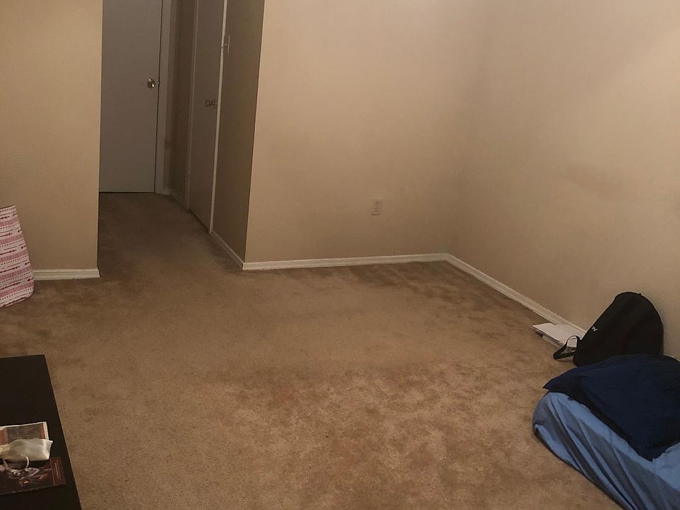 1st image of 1016 San Jacinto Dr APT 1424