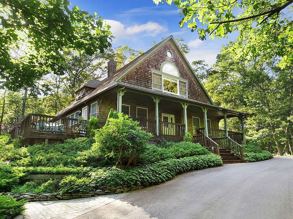 876 Millstone Rd, Water Mill, NY 11976 Zillow