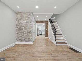 2434 S 3rd St, Philadelphia, PA 19148