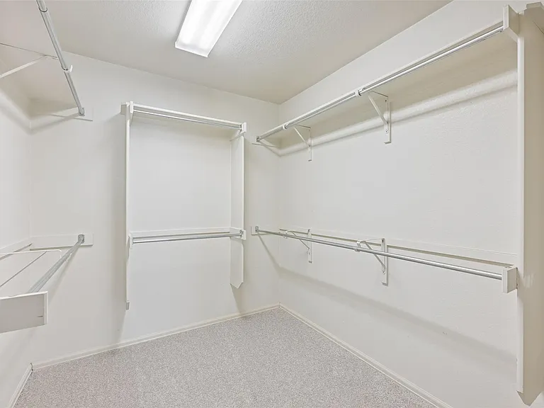 364 Hometown Pkwy — Photo 21