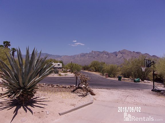 3rd image of 1730 W Placita Arana