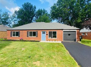 730 Sycamore Dr, Euclid, OH