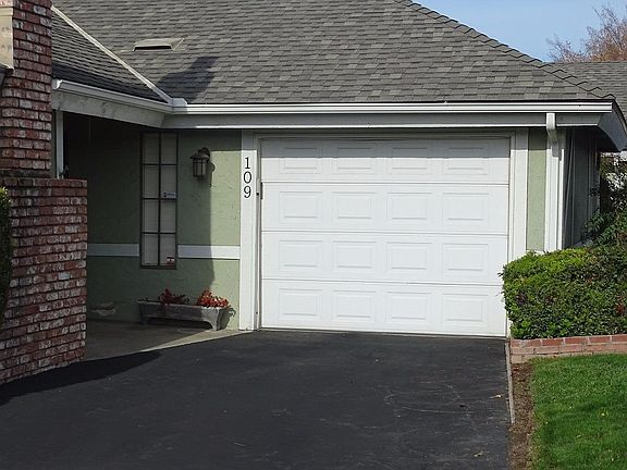 5th image of 381 E Nees Ave Unit 109