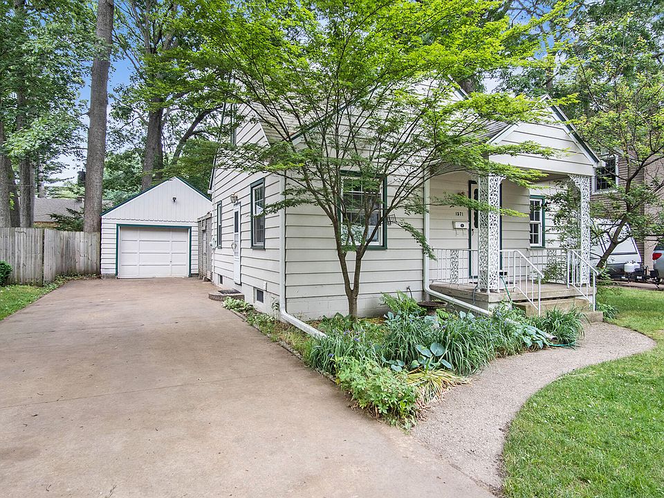 1571 Lexington Ave, Muskegon, MI 49441 Zillow