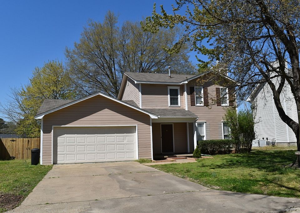 1st image of 155 Pecan Cv