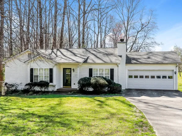 615 Beau Ct, Winder, GA 30680