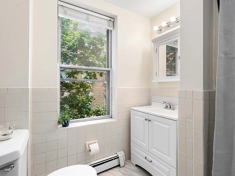 34 Sheafe St — Photo 7