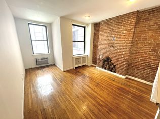 1674 3rd Ave #2D, New York, NY 10128