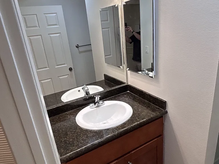 secondary bathroom