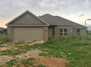 2221 Hunter Dr, Pea Ridge, AR 72751