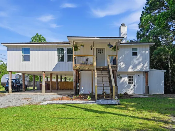 5804 Shady Bayou Ln, Milton, FL 32583