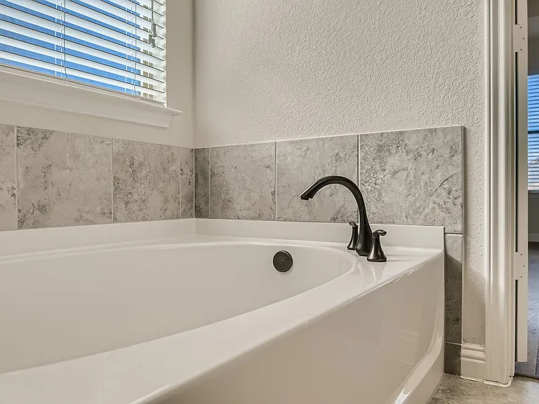 16016 Remington Reserve Way — Photo 18