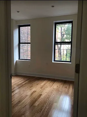 Rented by Urban Real Estate Property Group Inc | media 16