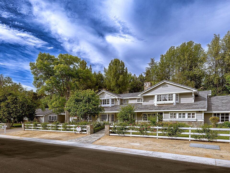 1st image of 24317 Bridle Trail Rd