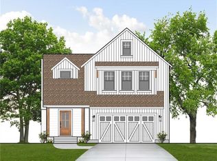 508 Elmwood Rd, Bay Village, OH 44140