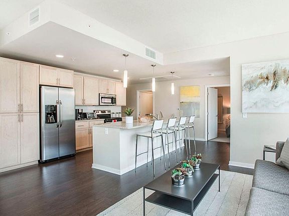 3rd image of 1020 15th St #425