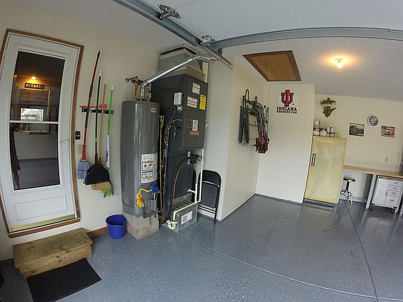 5th image of 2658 Saratoga Dr