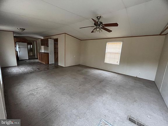 4th image of 11498 Dry Bridge Rd