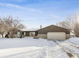 5464 Algoma Rd, New Franken, WI 54229