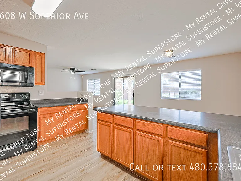 8608 W Superior Ave — Photo 11