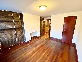 Rented by MOTION New York