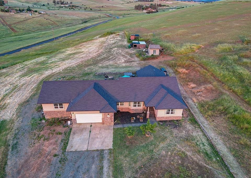 1st image of 3881 Hokan Ln