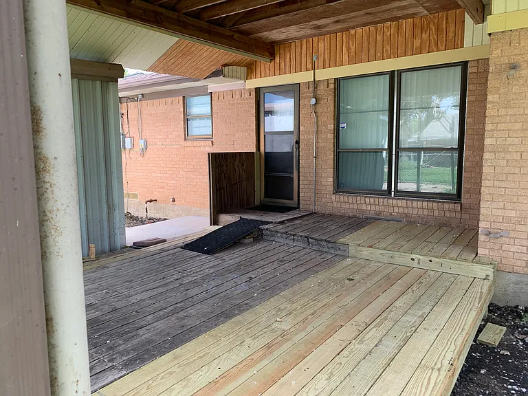 Deck