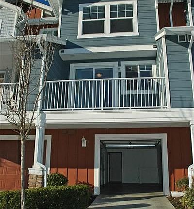 Rear exterior view and private garage