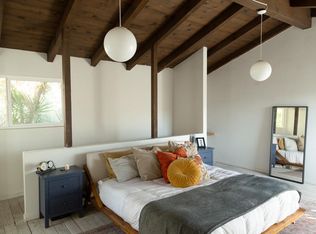 2244 Cazador Dr, Los Angeles, CA 90065