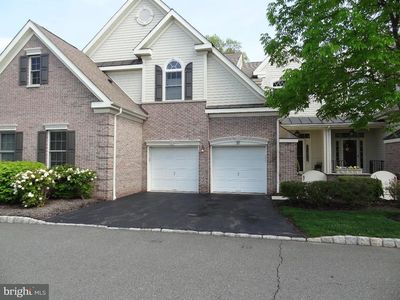32 Schindler Ct, Lawrence Twp, NJ, 08648
