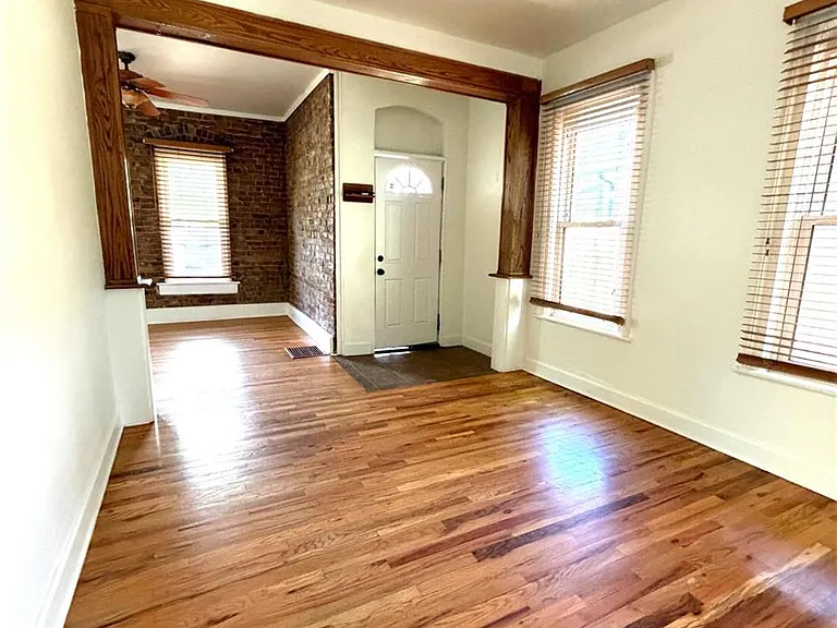 2136 N Lafayette St — Photo 4